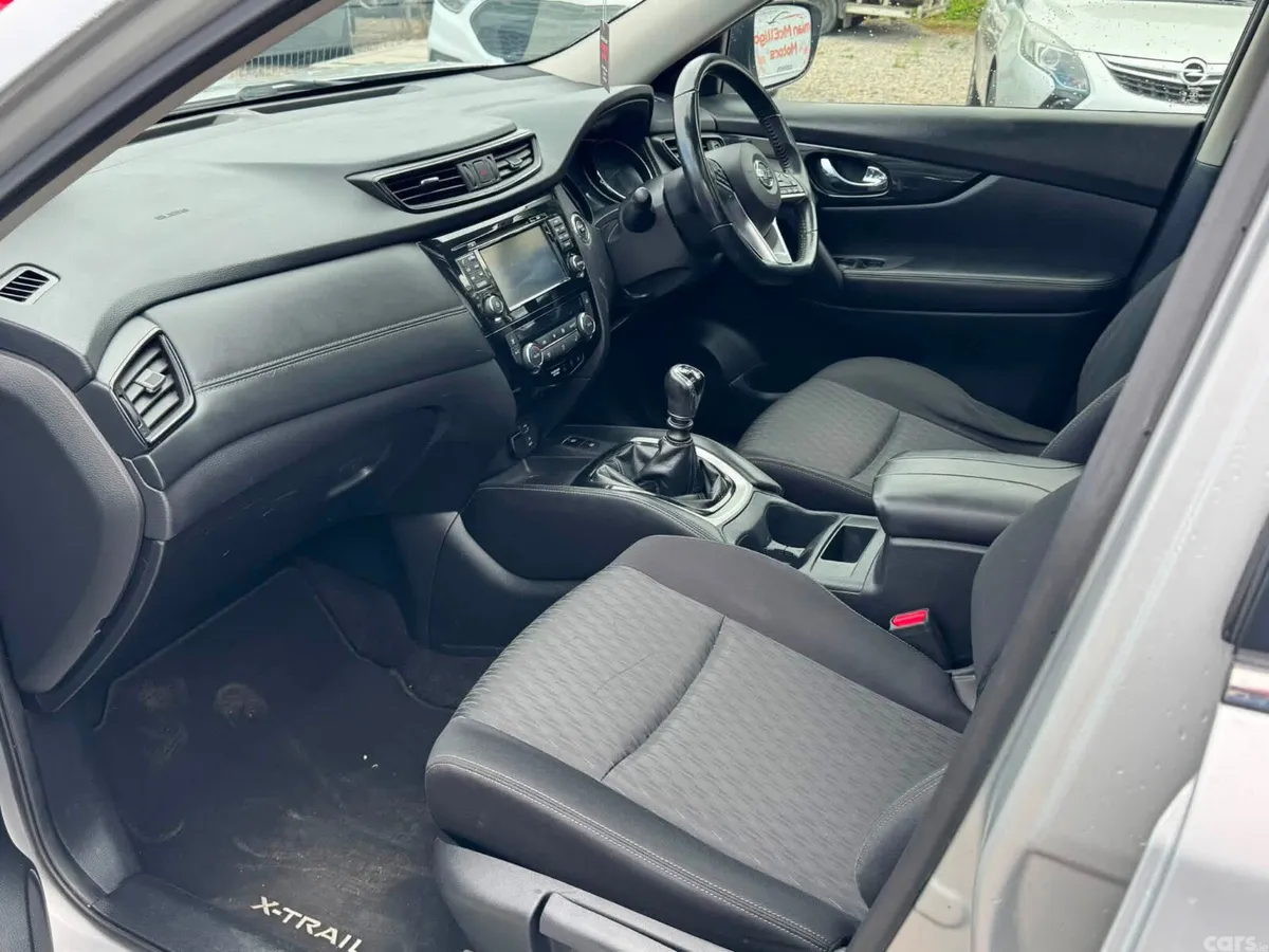 Nissan X-Trail SUV, Diesel, 2019, Grey