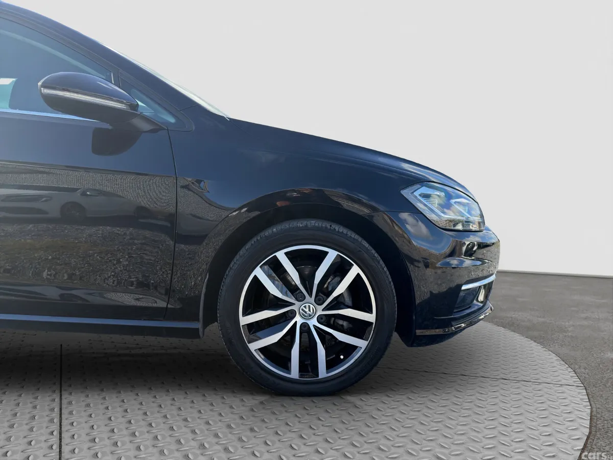 Volkswagen Golf Estate, Petrol, 2019, Black