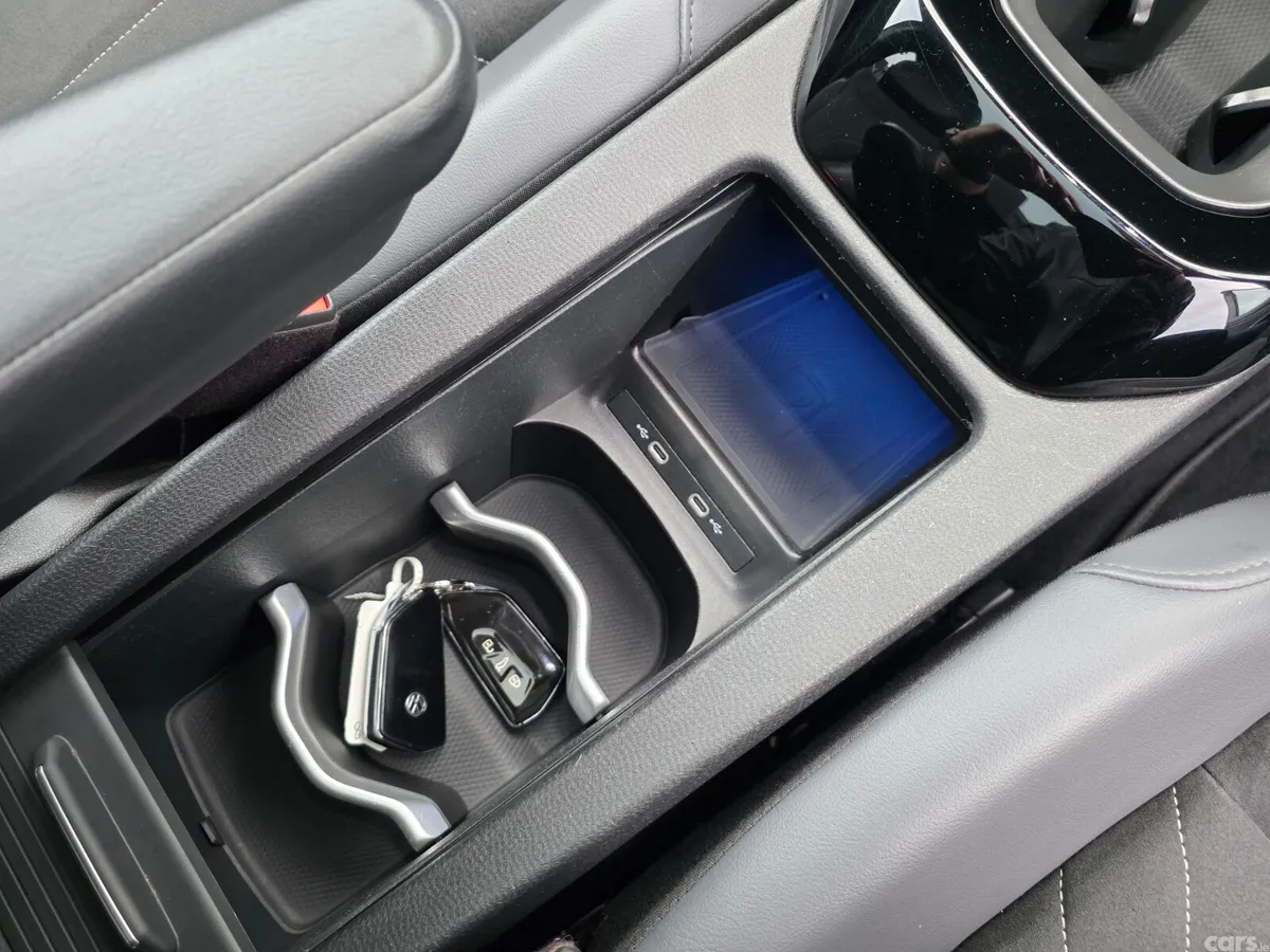 Volkswagen ID.4 Estate, Electric, 2022, Grey