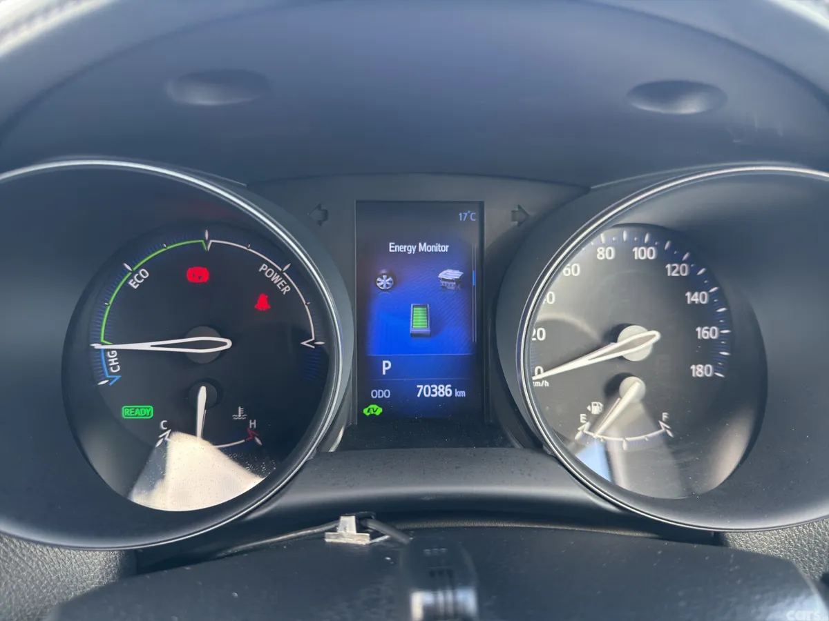 Toyota C-HR SUV, Petrol Hybrid, 2019, White