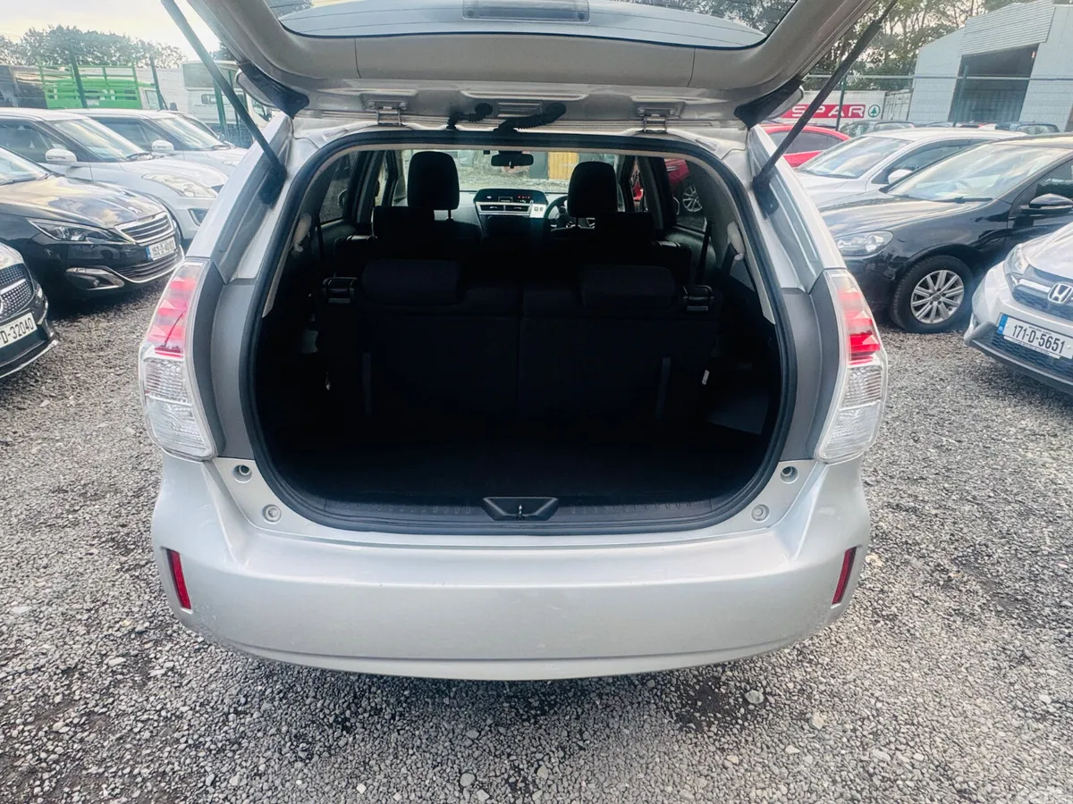 Toyota Prius MPV, Petrol Hybrid, 2020, Silver