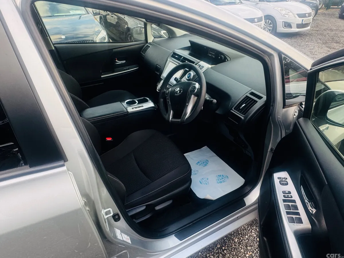 Toyota Prius MPV, Petrol Hybrid, 2020, Silver