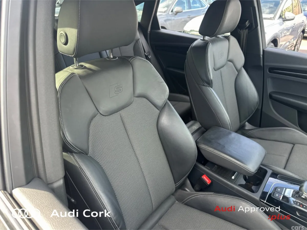 Audi Q5 SUV, Petrol Plug-in Hybrid, 2023, Grey