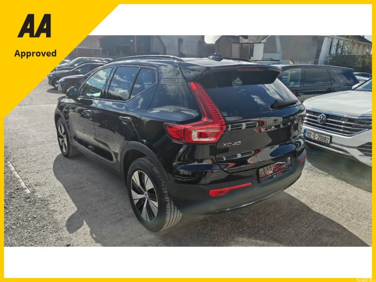 Volvo XC40 SUV, Petrol Plug-in Hybrid, 2022, Black