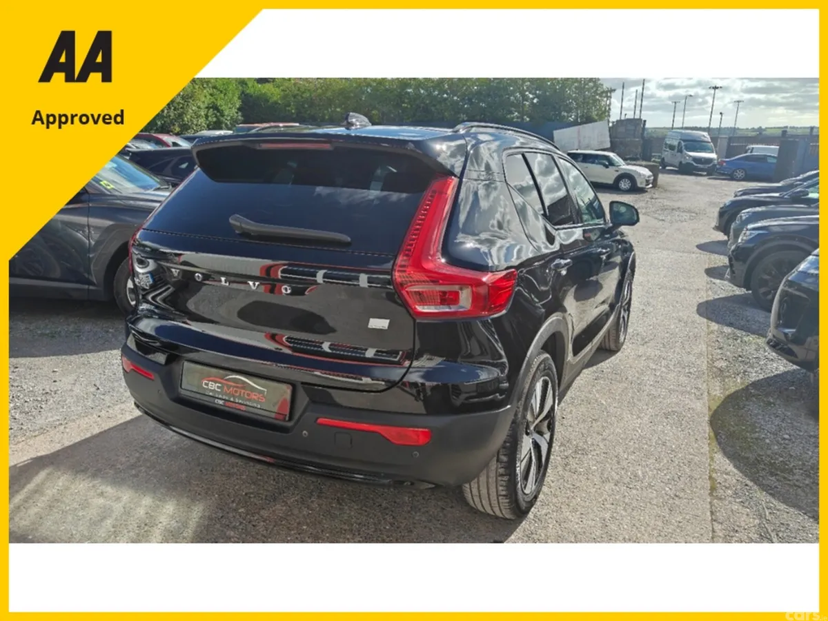 Volvo XC40 SUV, Petrol Plug-in Hybrid, 2022, Black