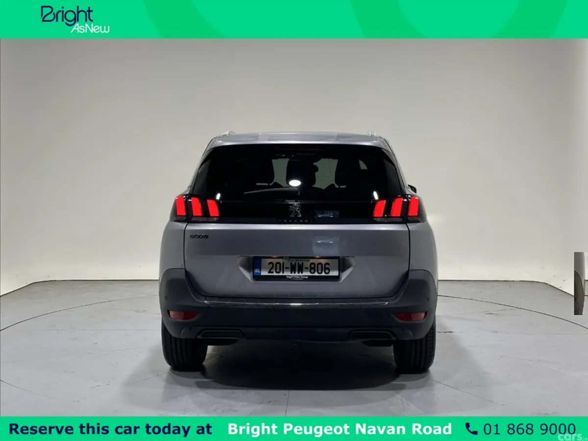 Peugeot 5008 MPV, Petrol, 2020, Grey