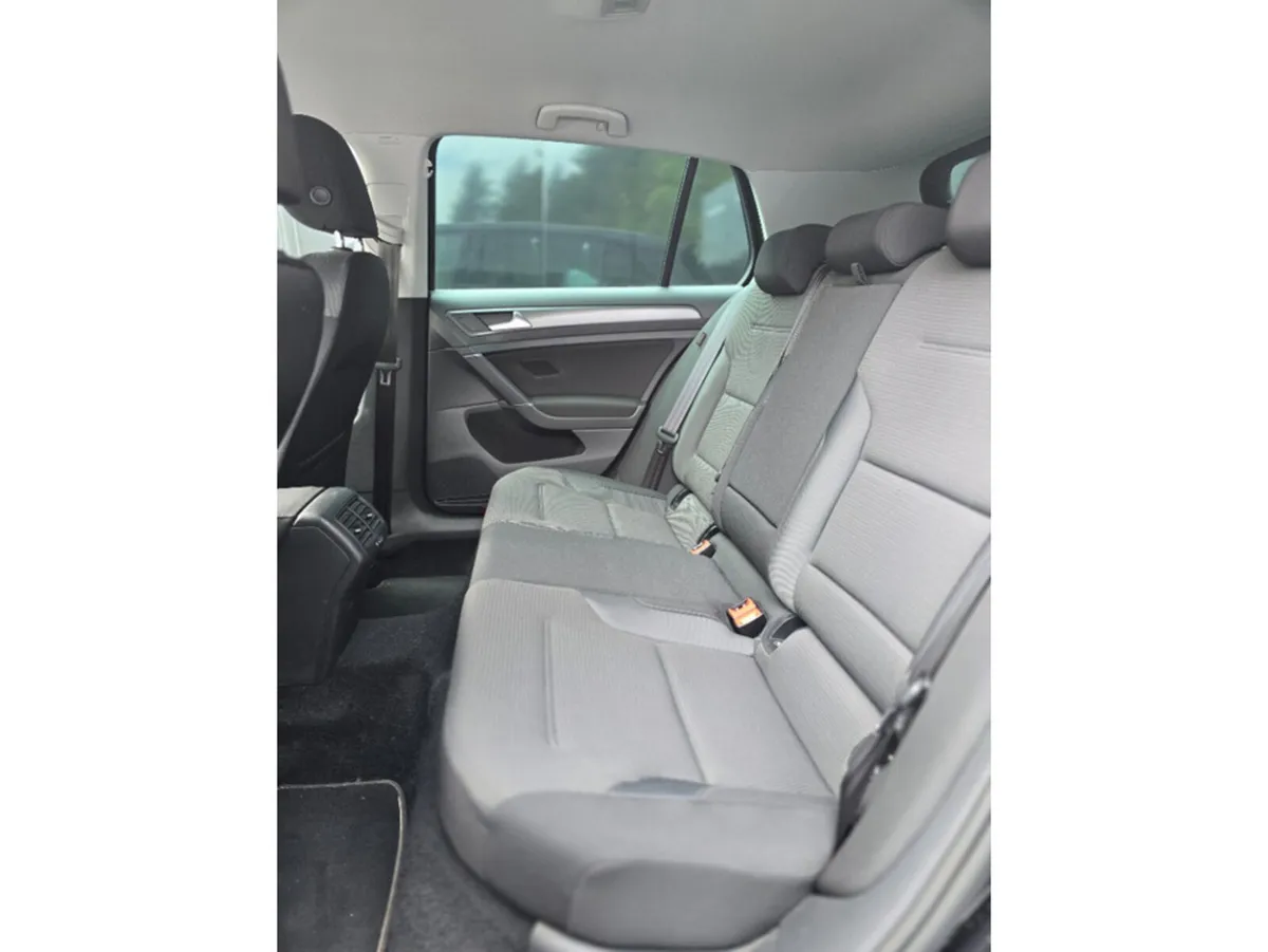 Volkswagen Golf Hatchback, Petrol, 2017, Black