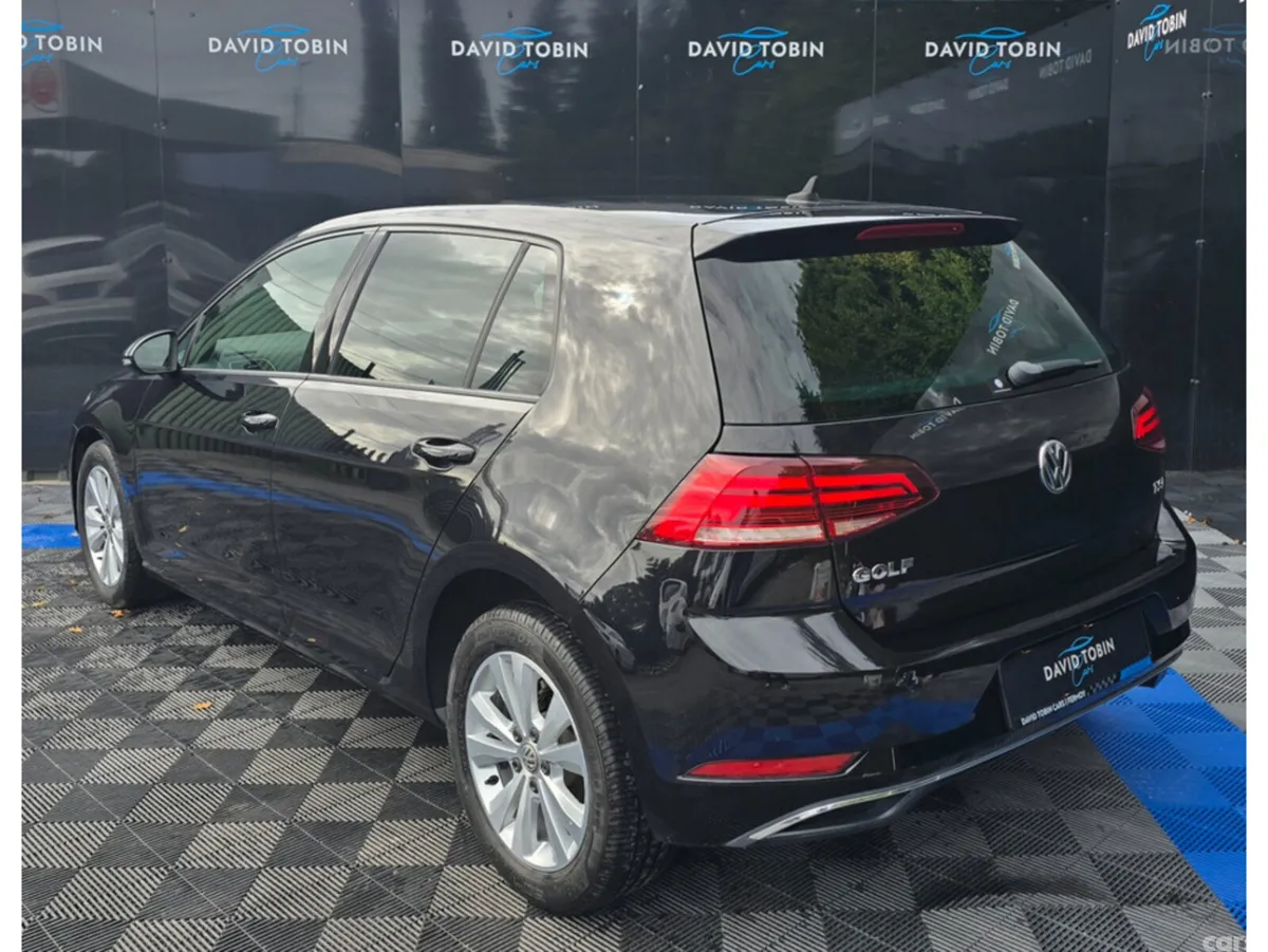 Volkswagen Golf Hatchback, Petrol, 2017, Black