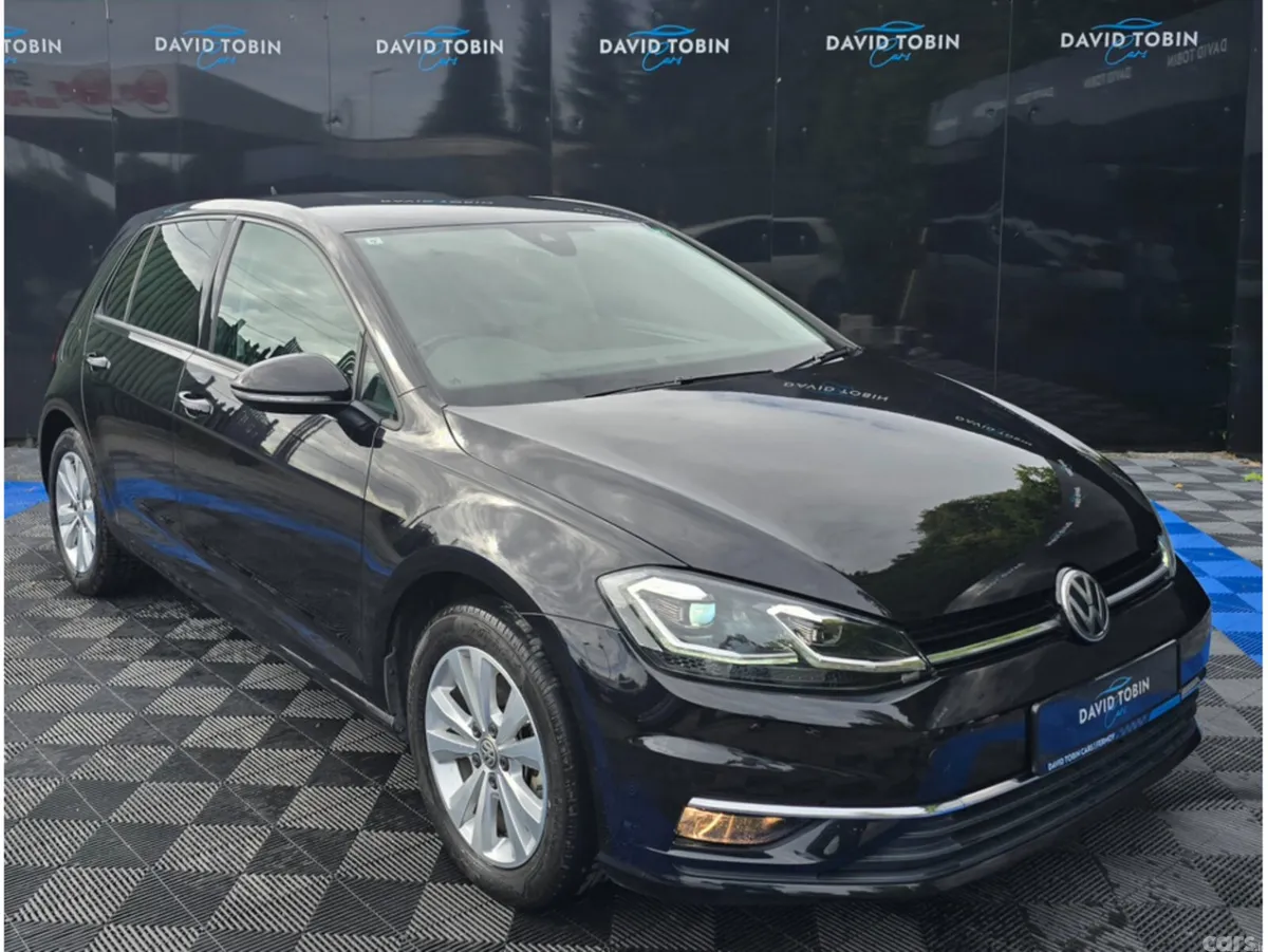 Volkswagen Golf Hatchback, Petrol, 2017, Black