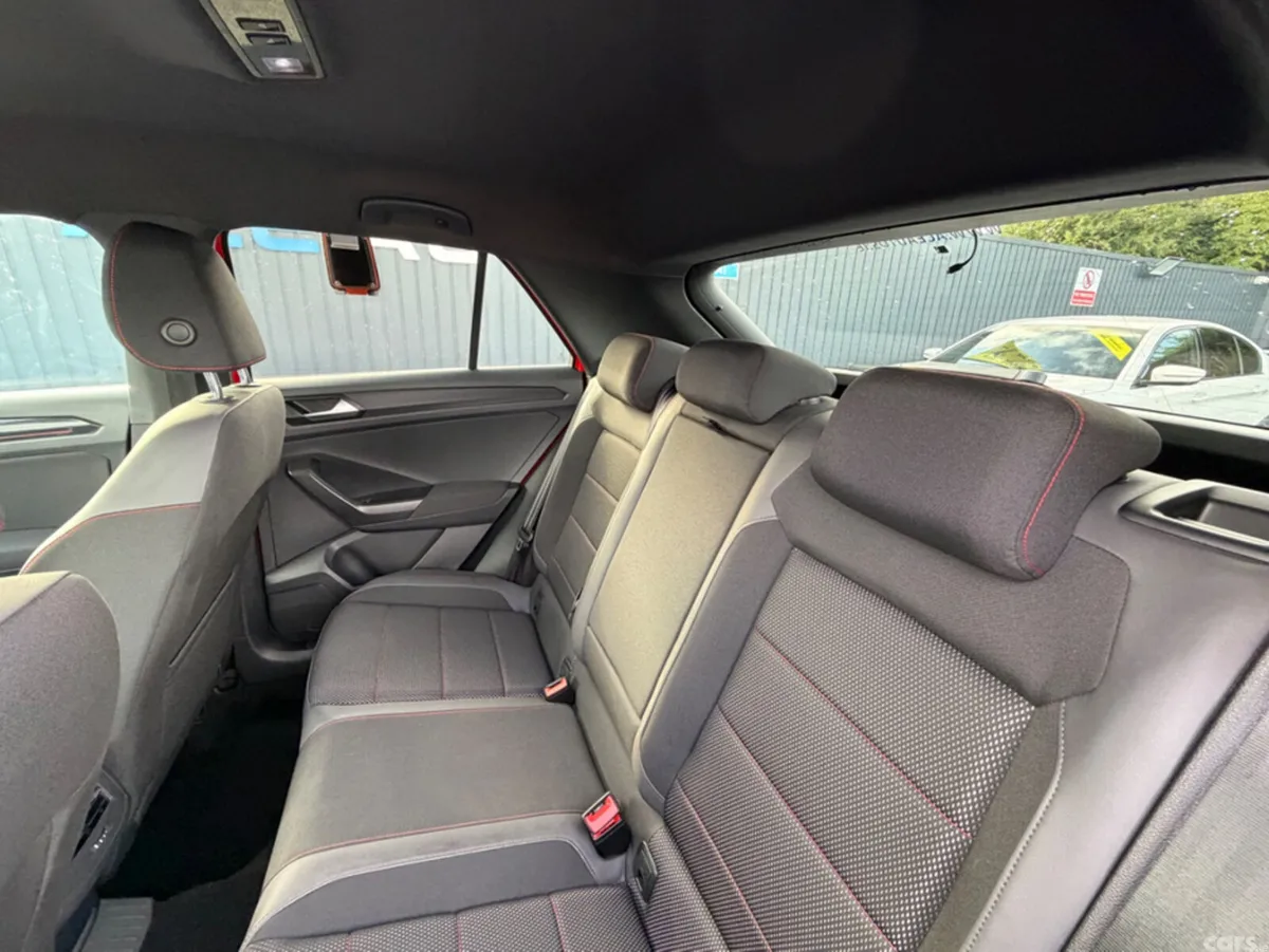 Volkswagen T-Roc SUV, Diesel, 2021, Red