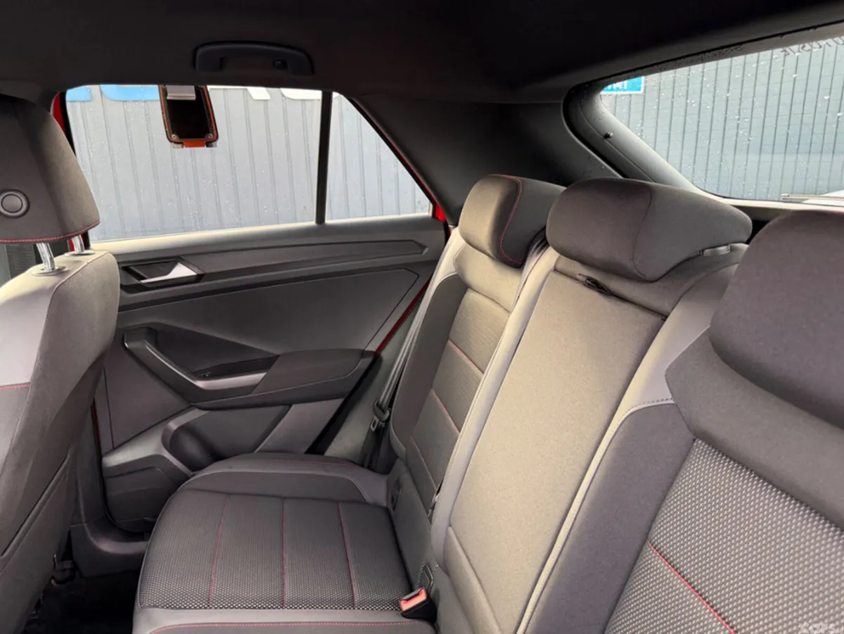 Volkswagen T-Roc SUV, Diesel, 2021, Red