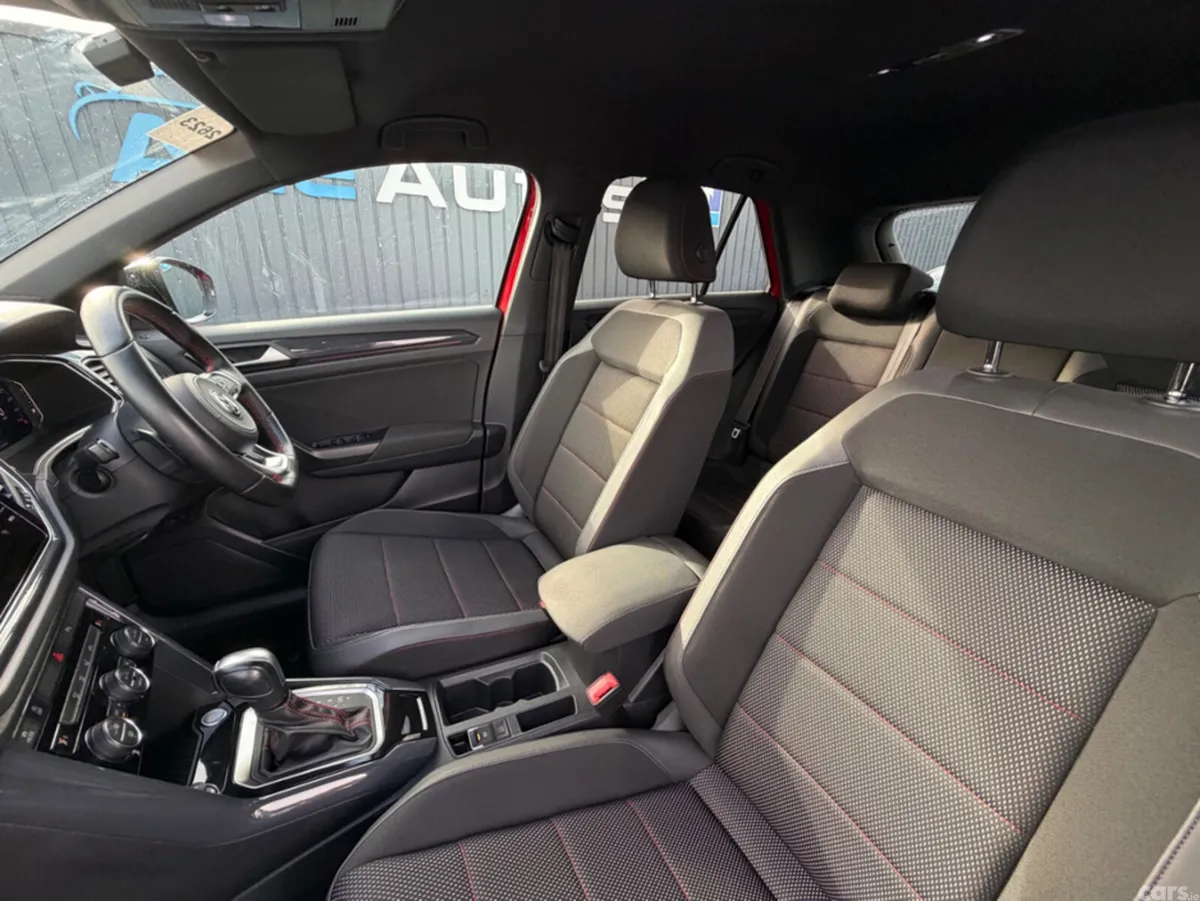 Volkswagen T-Roc SUV, Diesel, 2021, Red