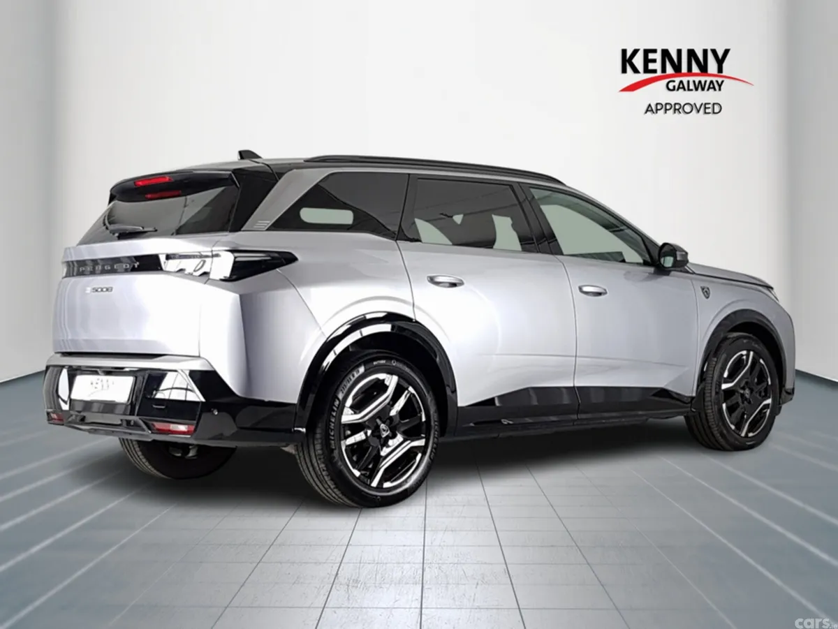 Peugeot 5008 Hatchback, Electric, 2025, Grey
