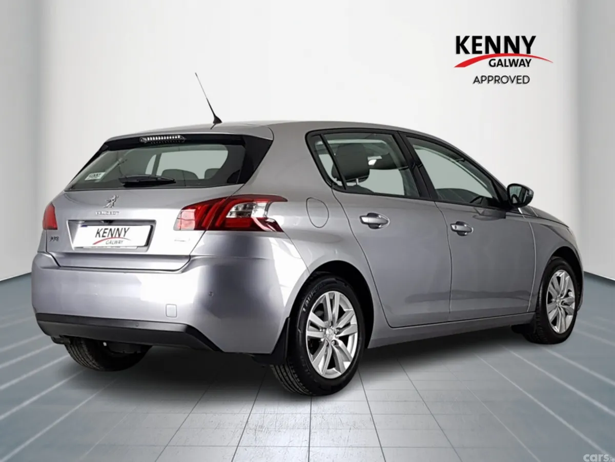 Peugeot 308 Hatchback, Petrol, 2016, Grey