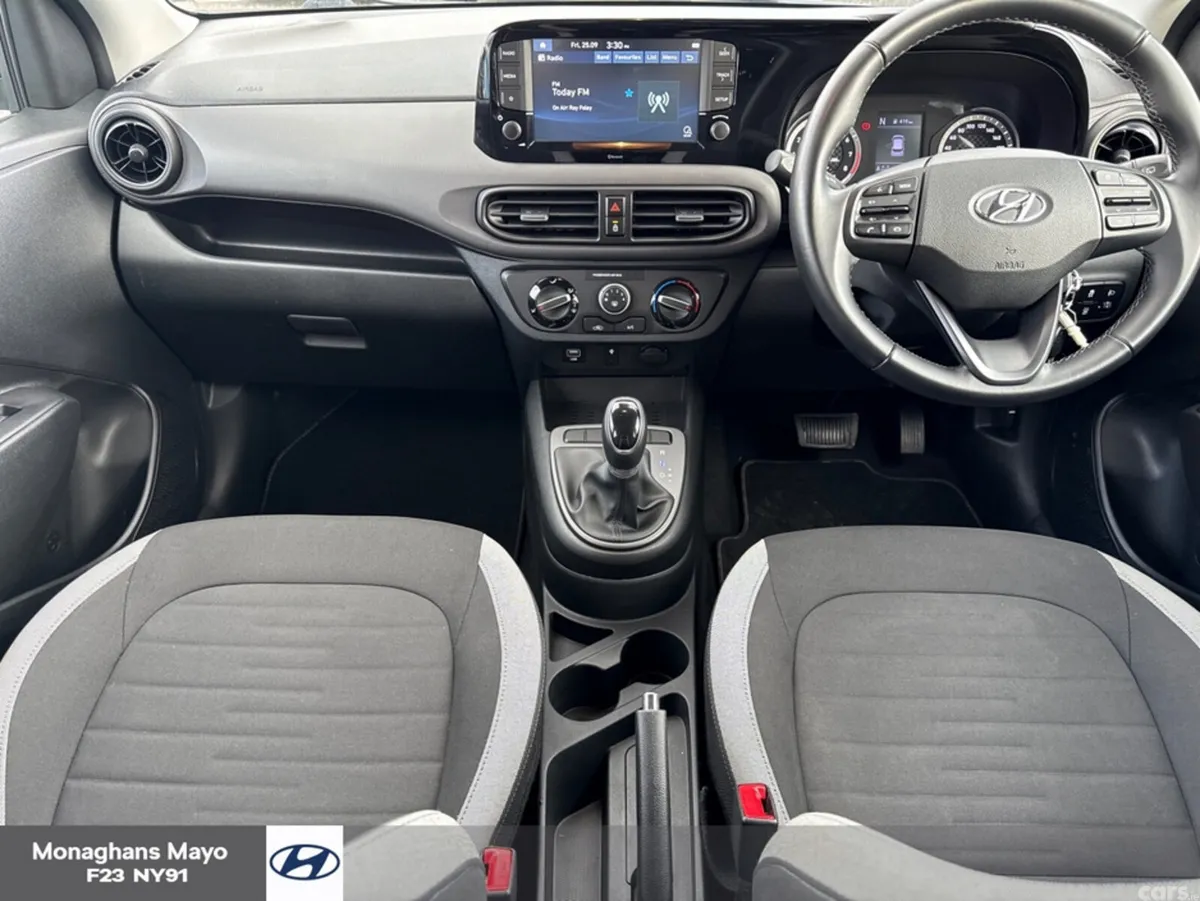 Hyundai i10 Hatchback, Petrol, 2020, Blue