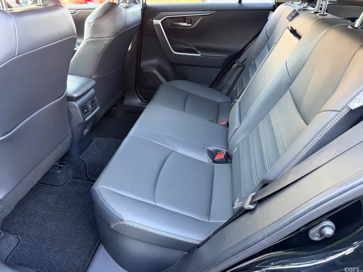 Toyota RAV4 SUV, Petrol Hybrid, 2023, Black