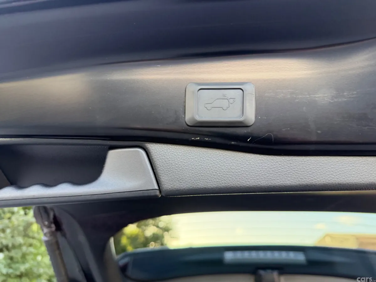 Toyota RAV4 SUV, Petrol Hybrid, 2023, Black