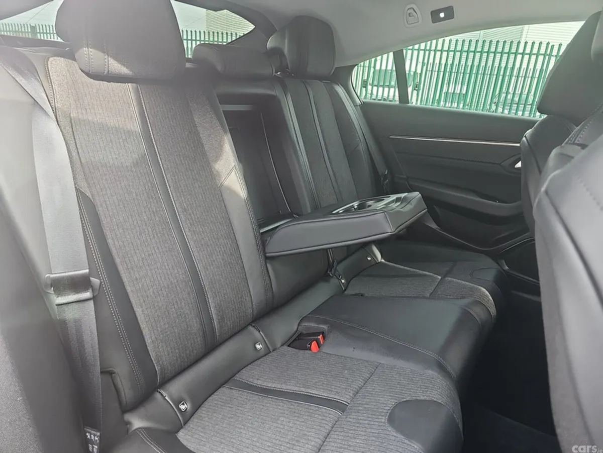 Peugeot 508 Hatchback, Diesel, 2022, Blue