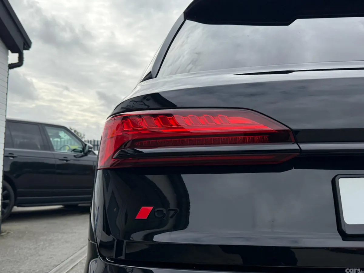 Audi Q7 Estate, Petrol Plug-in Hybrid, 2024, Black
