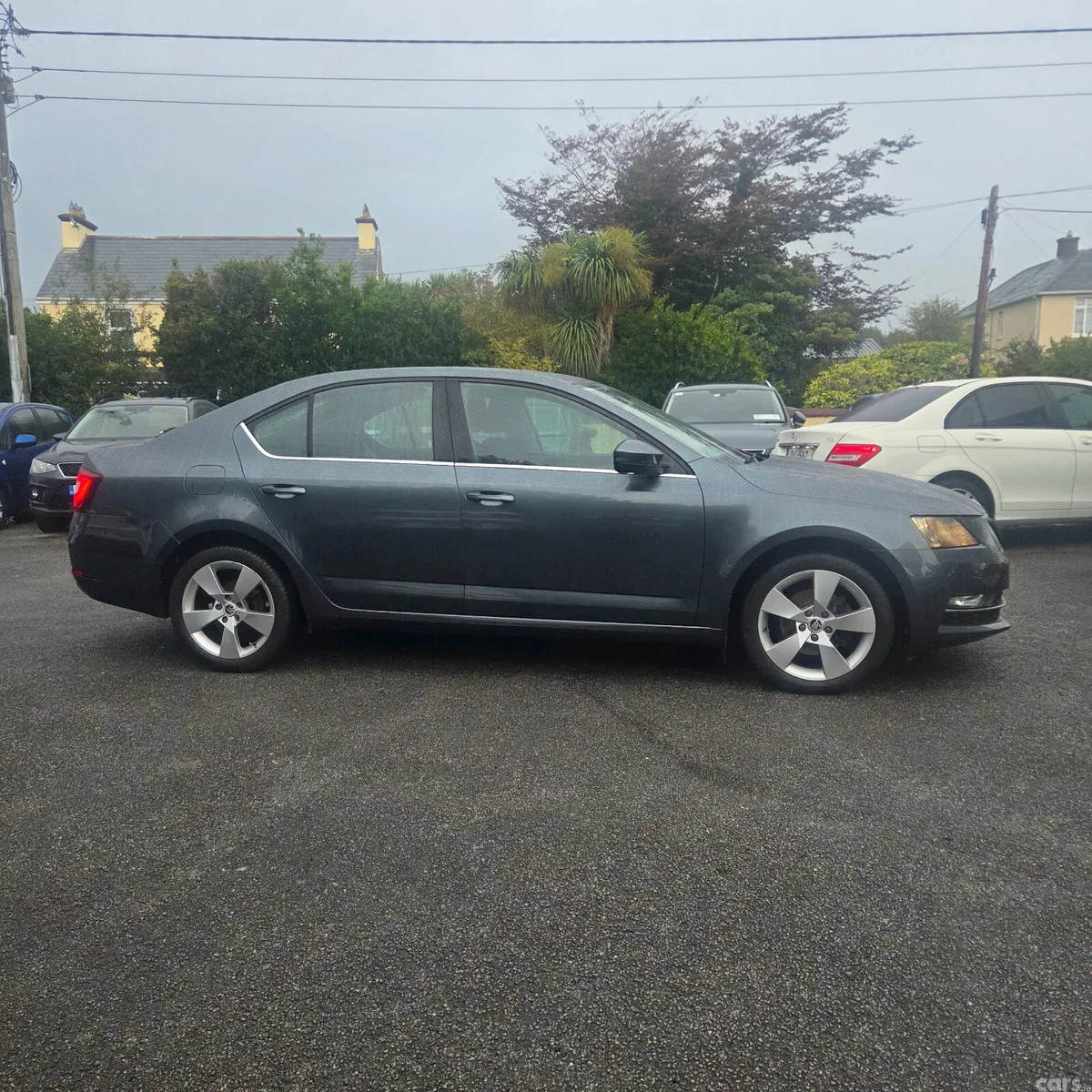 Skoda Octavia Hatchback, Petrol, 2017, Grey