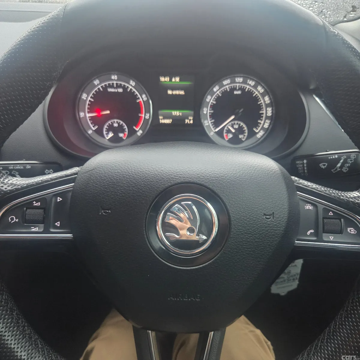 Skoda Octavia Hatchback, Petrol, 2017, Grey