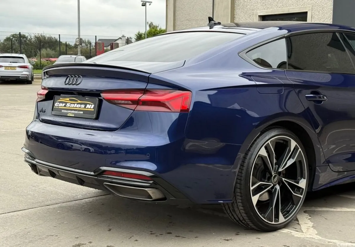 Audi A5 Hatchback, Diesel Hybrid, 2023, Blue