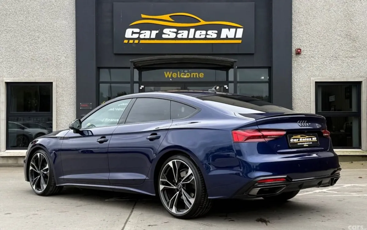 Audi A5 Hatchback, Diesel Hybrid, 2023, Blue