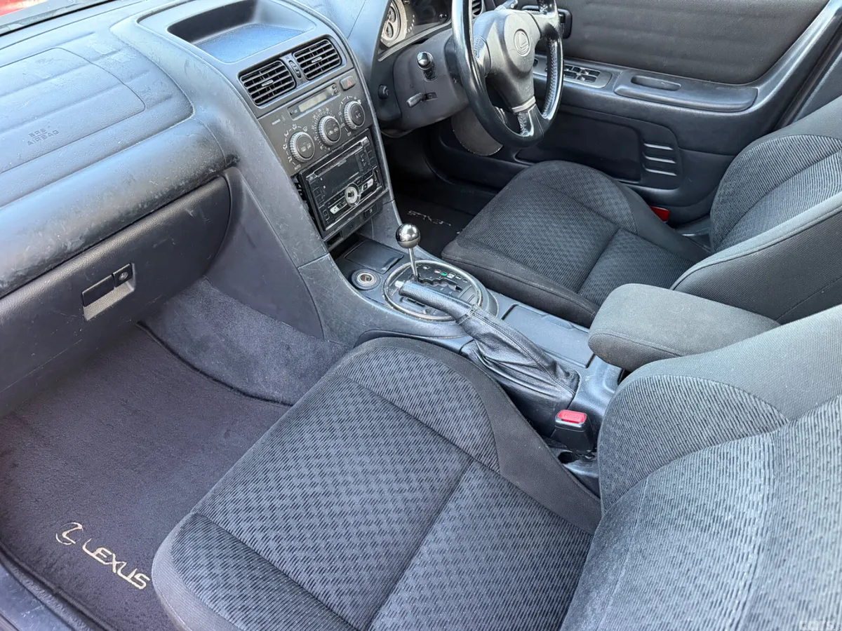 Lexus IS Saloon, Petrol, 2003, Red