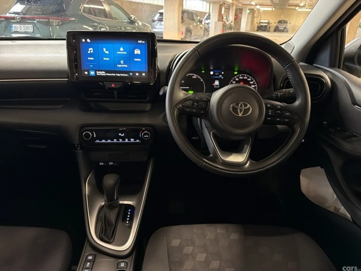 Toyota Yaris Hatchback, Petrol Hybrid, 2026, Grey