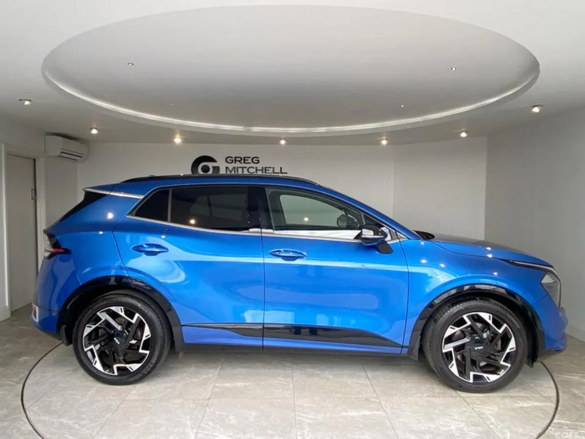 Kia Sportage SUV, Petrol Hybrid, 2024, Blue