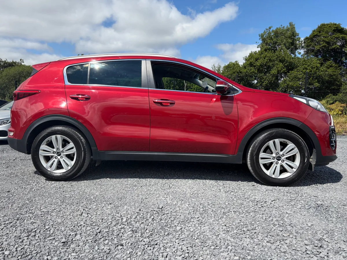 Kia Sportage SUV, Diesel, 2016, Red