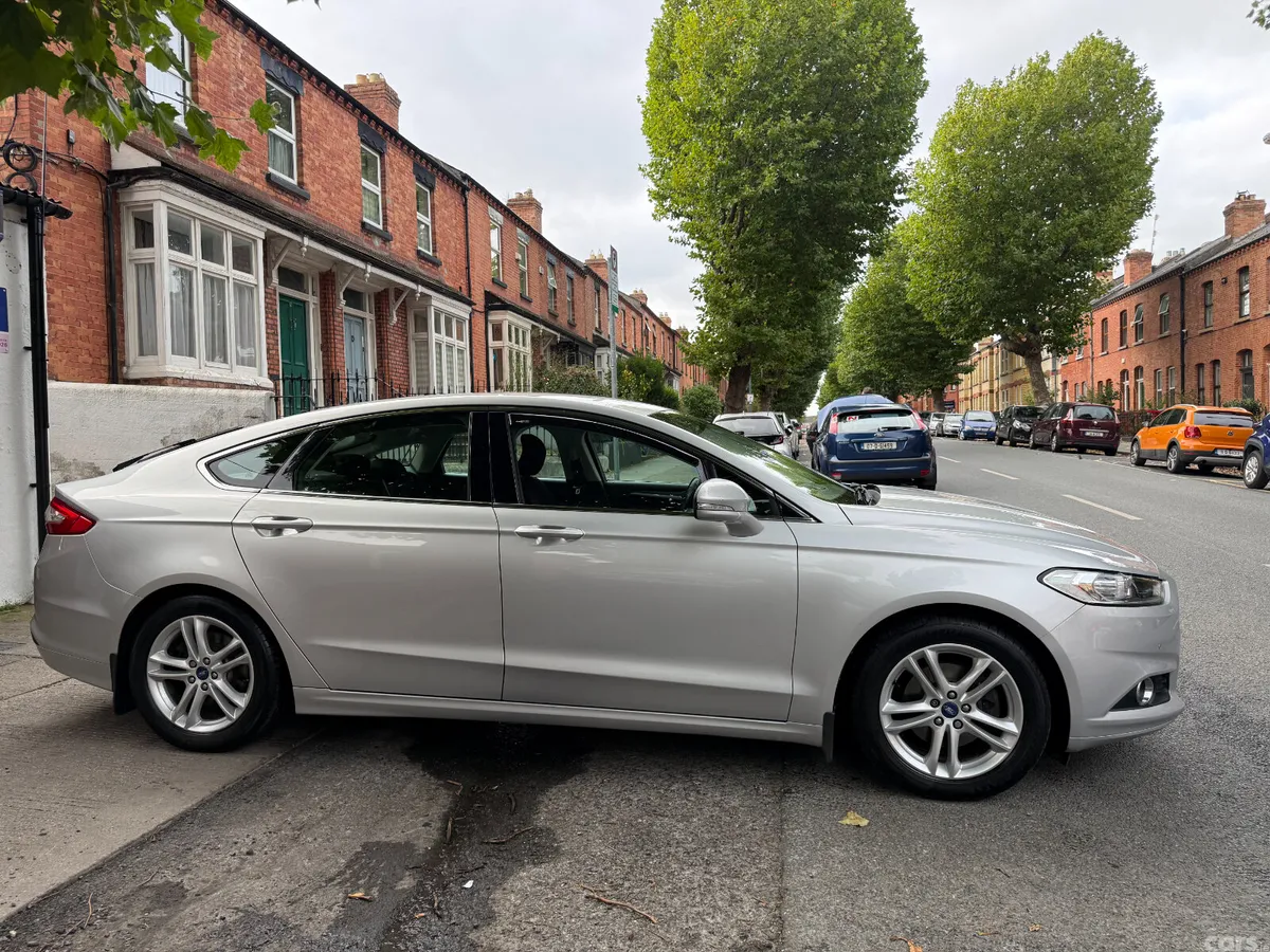 Ford Mondeo Hatchback, Diesel, 2016, Silver