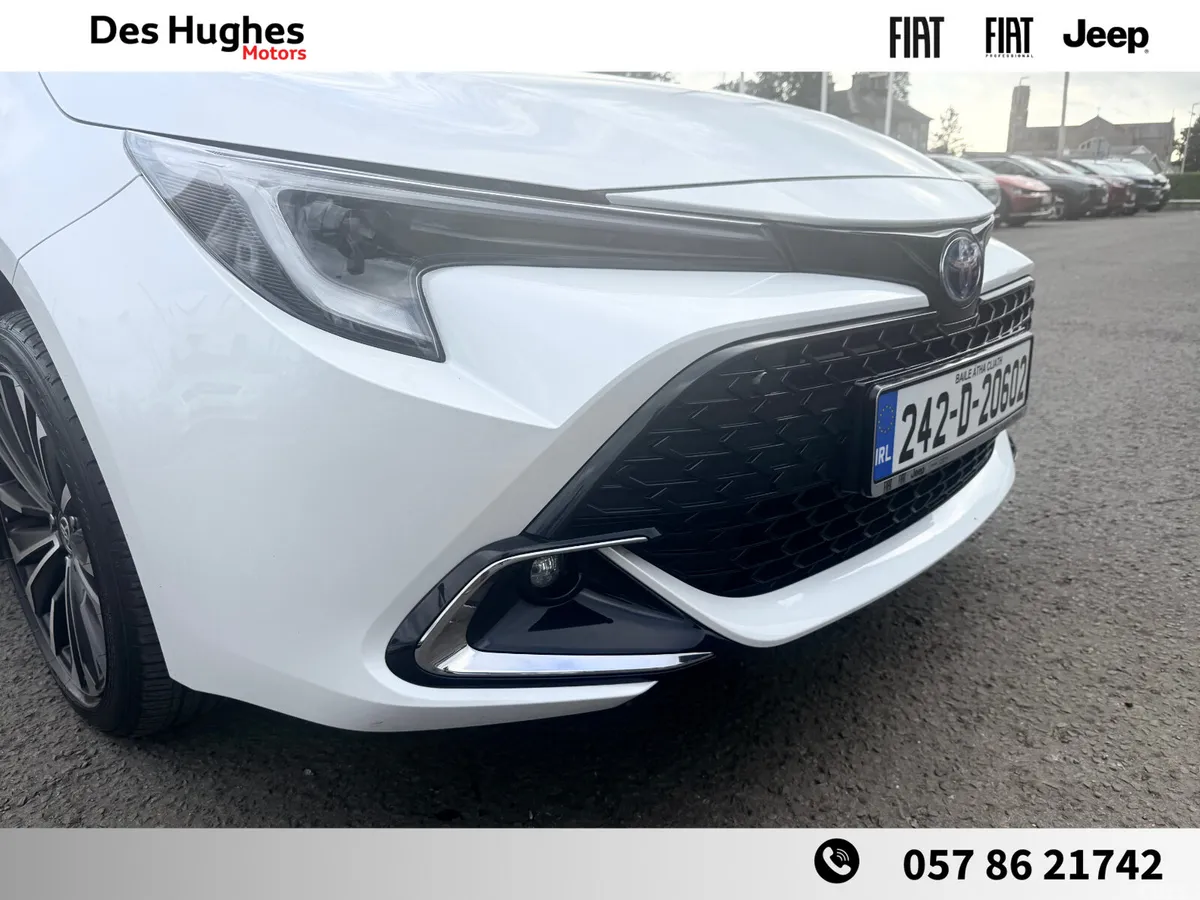 Toyota Corolla Hatchback, Petrol Hybrid, 2024, White