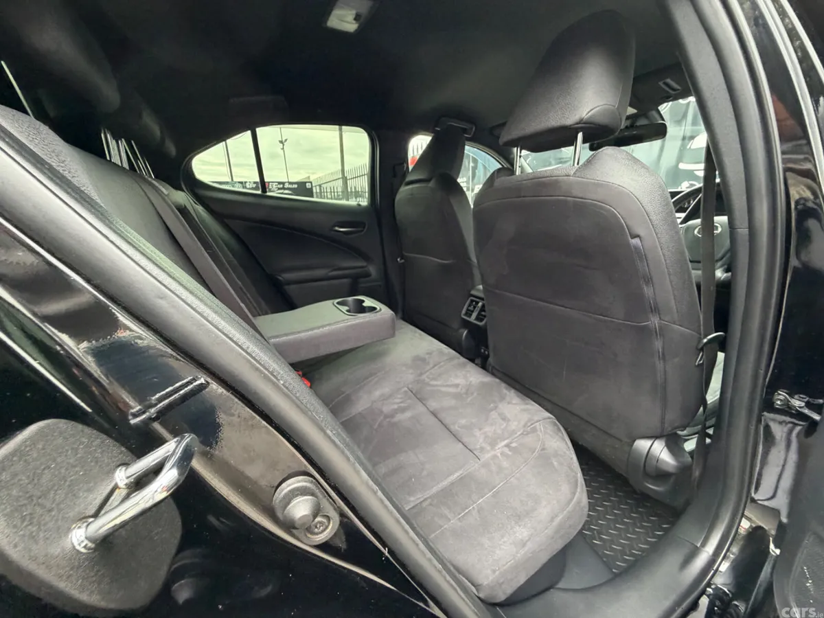 Lexus UX Estate, Petrol Hybrid, 2019, Black