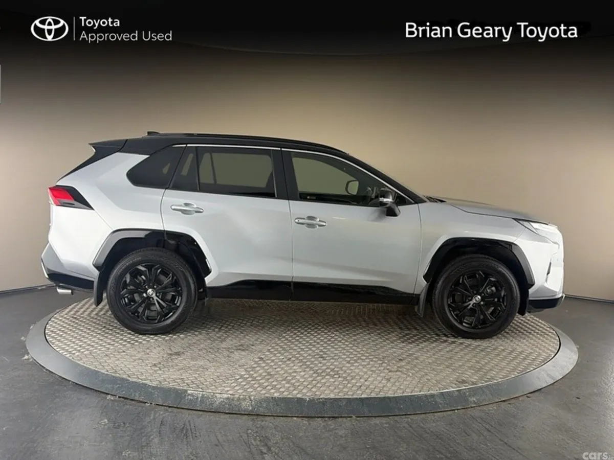 Toyota RAV4 SUV, Petrol Hybrid, 2024, Silver