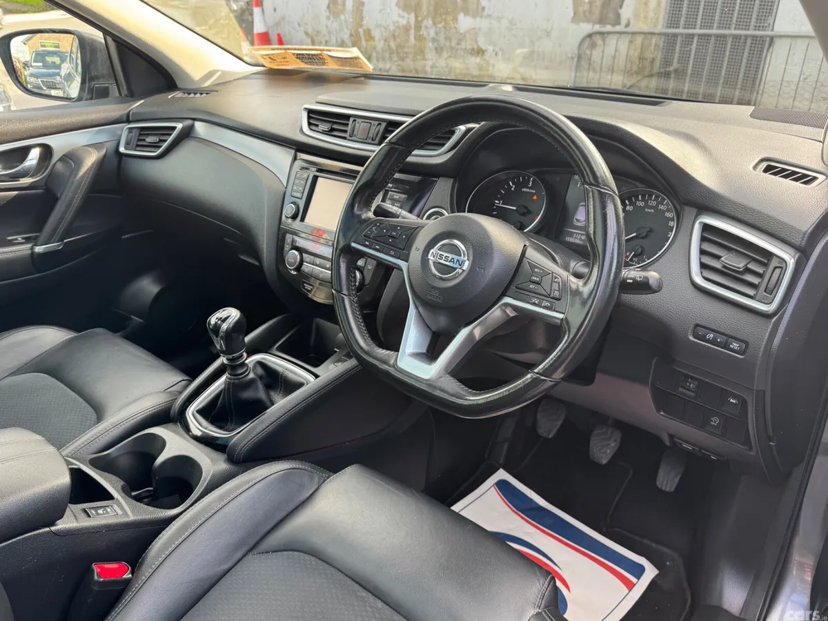 Nissan Qashqai MPV, Diesel, 2018, Grey