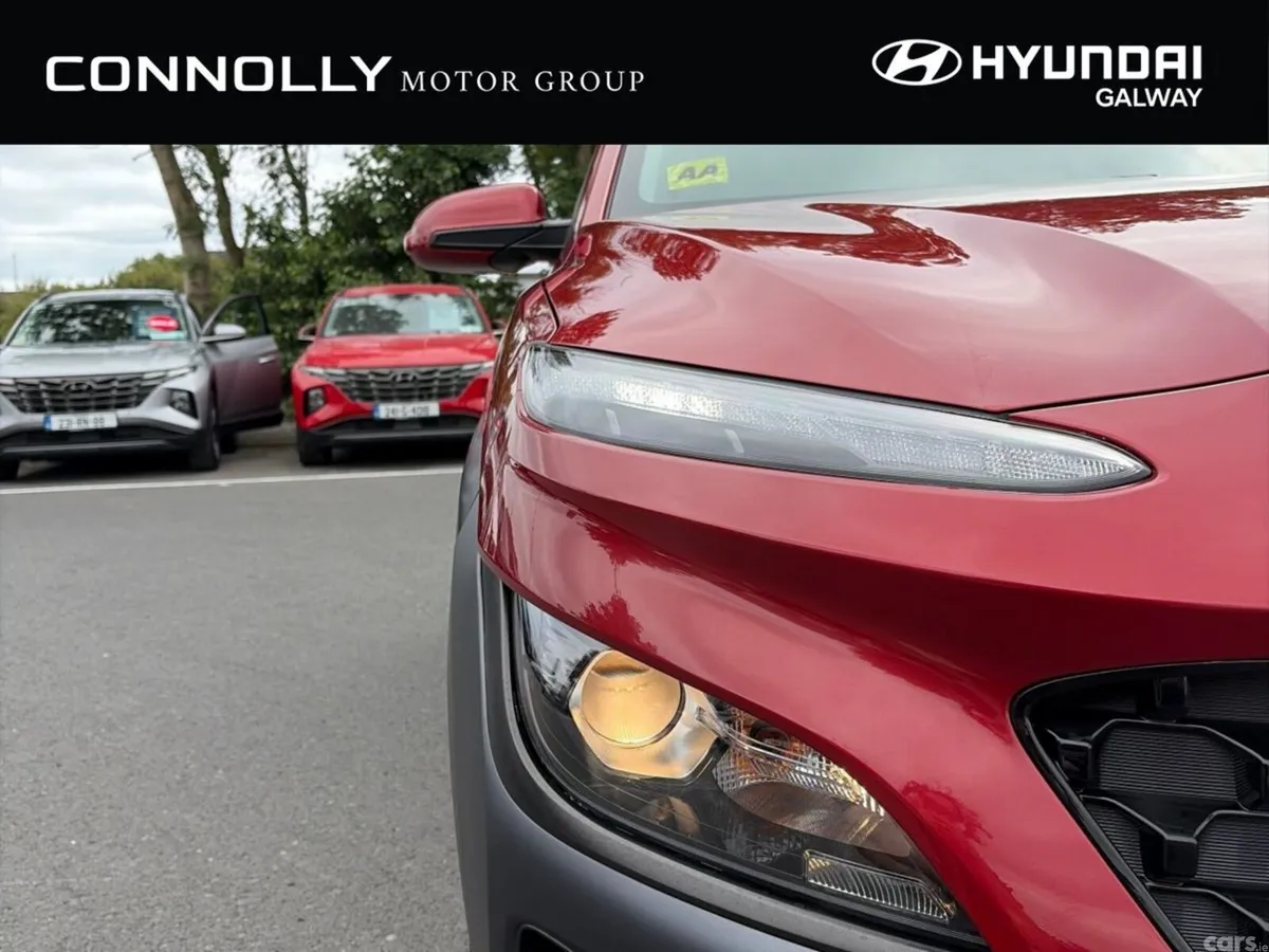 Hyundai KONA MPV, Petrol Hybrid, 2021, Red