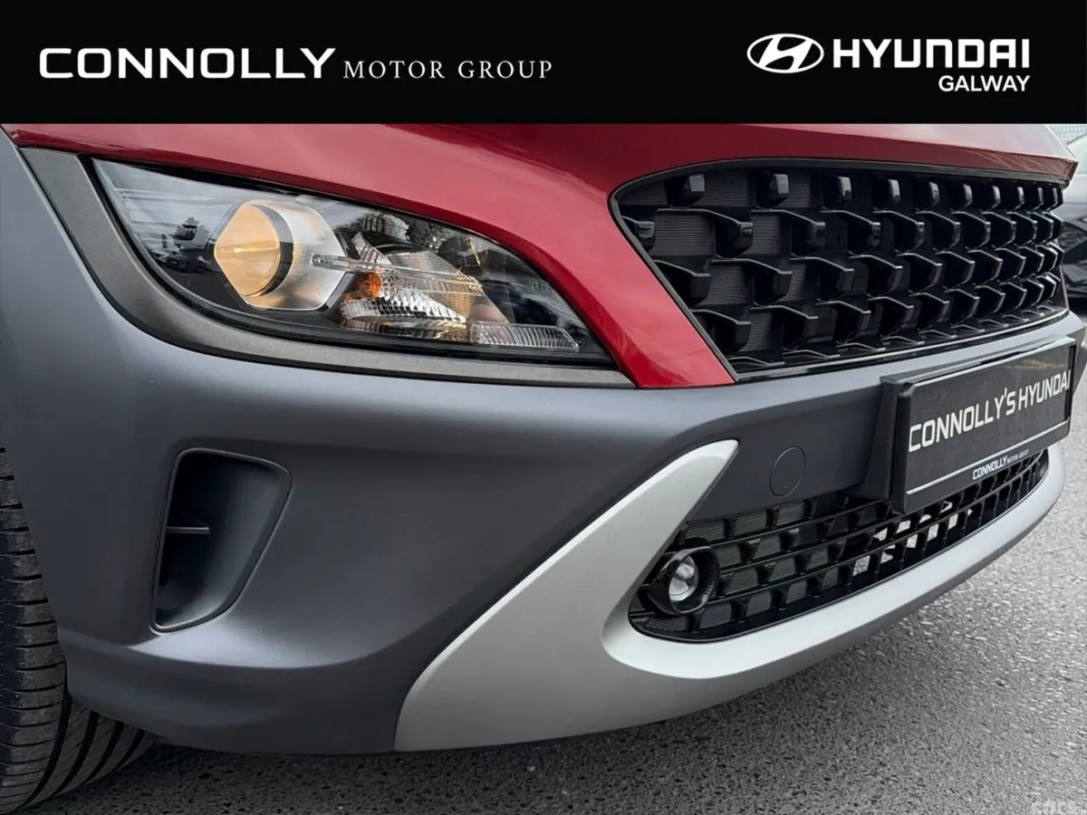 Hyundai KONA MPV, Petrol Hybrid, 2021, Red