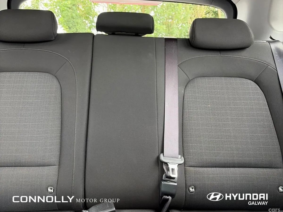 Hyundai KONA MPV, Petrol Hybrid, 2021, Red