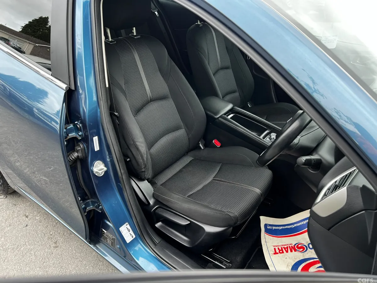 Mazda Mazda3 Saloon, Petrol, 2018, Blue