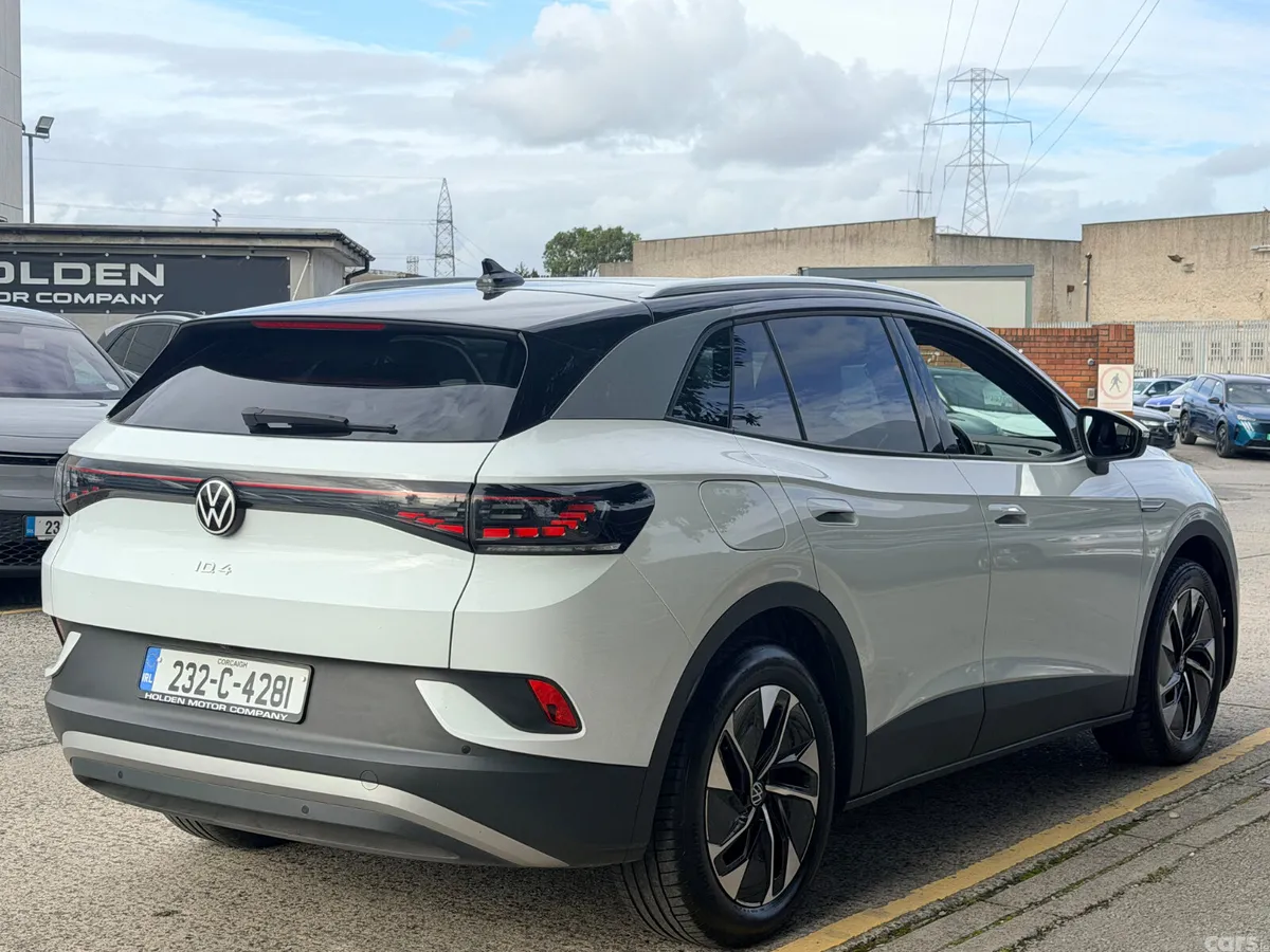 Volkswagen ID.4 Estate, Electric, 2023, White