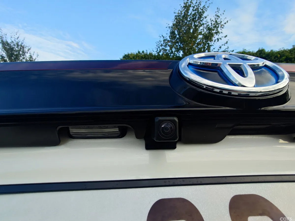 Toyota Yaris Cross SUV, Petrol Hybrid, 2021, White
