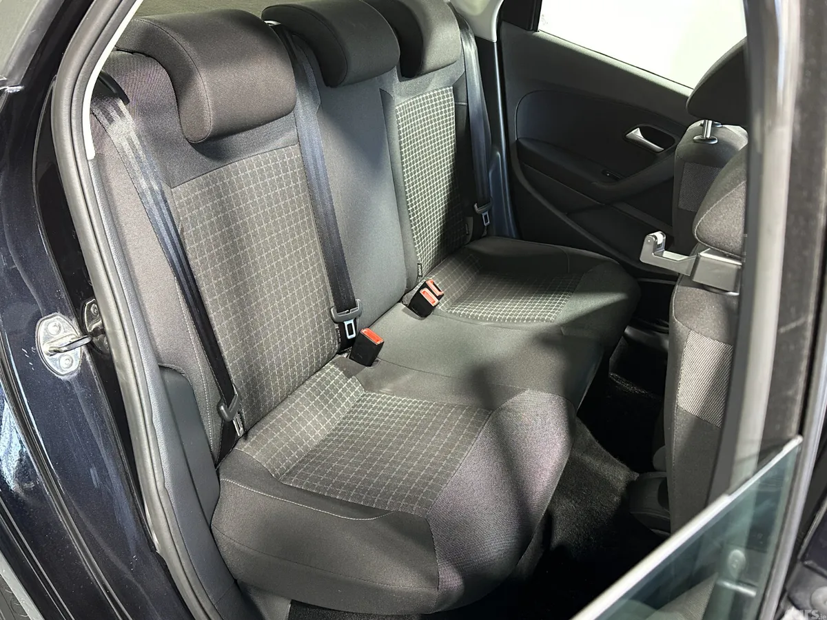 Volkswagen Polo Hatchback, Petrol, 2017, Black