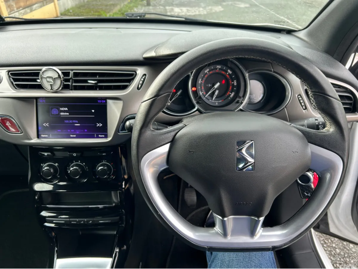 DS Automobiles DS 3 Hatchback, Petrol, 2017, White