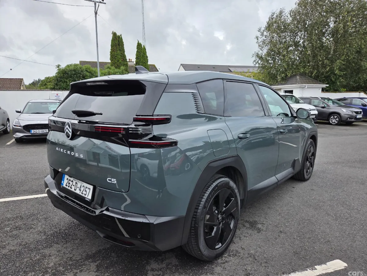 Citroen C5 Aircross MPV, Petrol Hybrid, 2026, Green