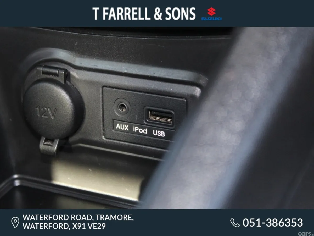 Kia Venga MPV, Petrol, 2016, Silver