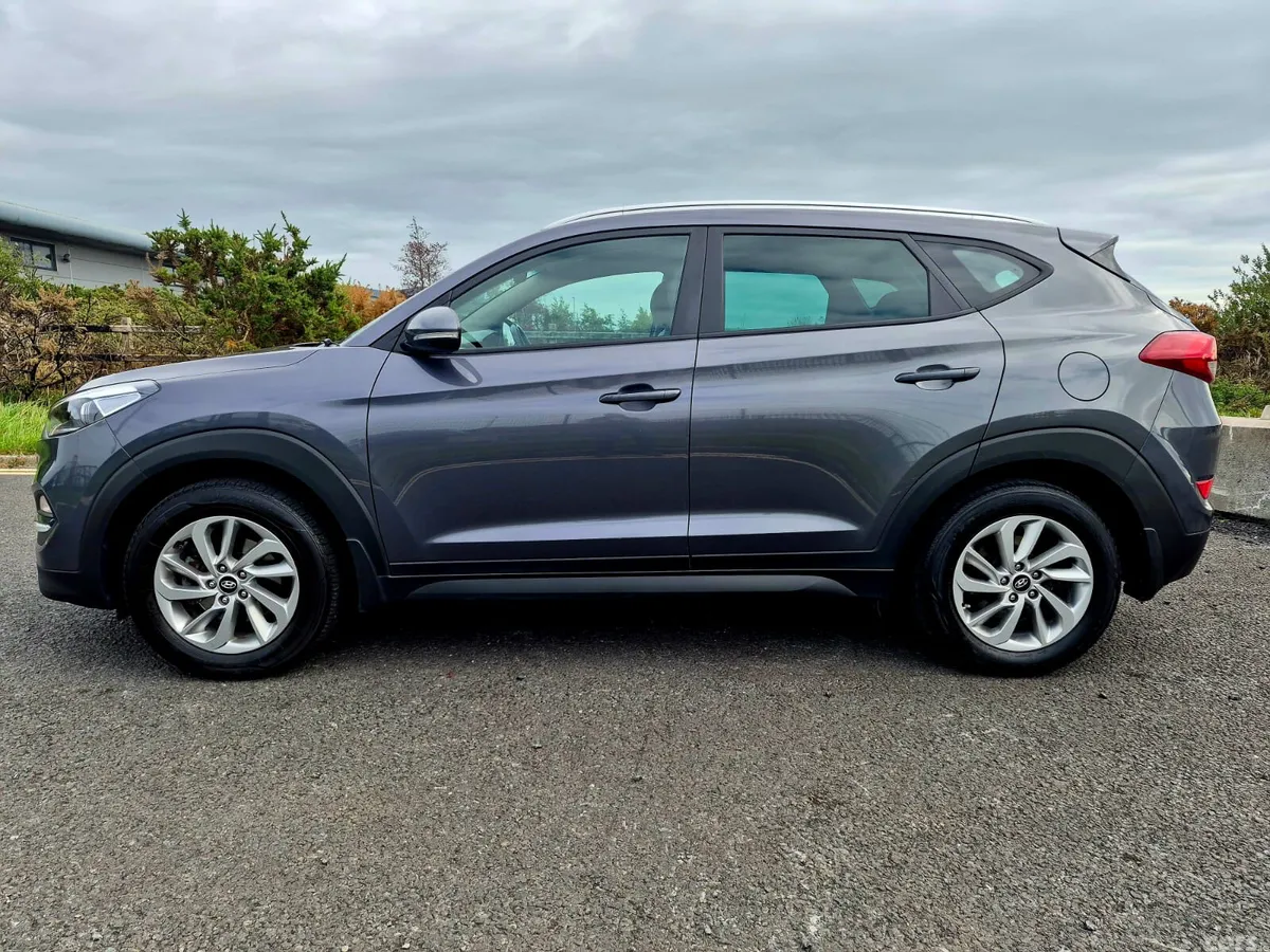 Hyundai Tucson SUV, Diesel, 2017, Grey