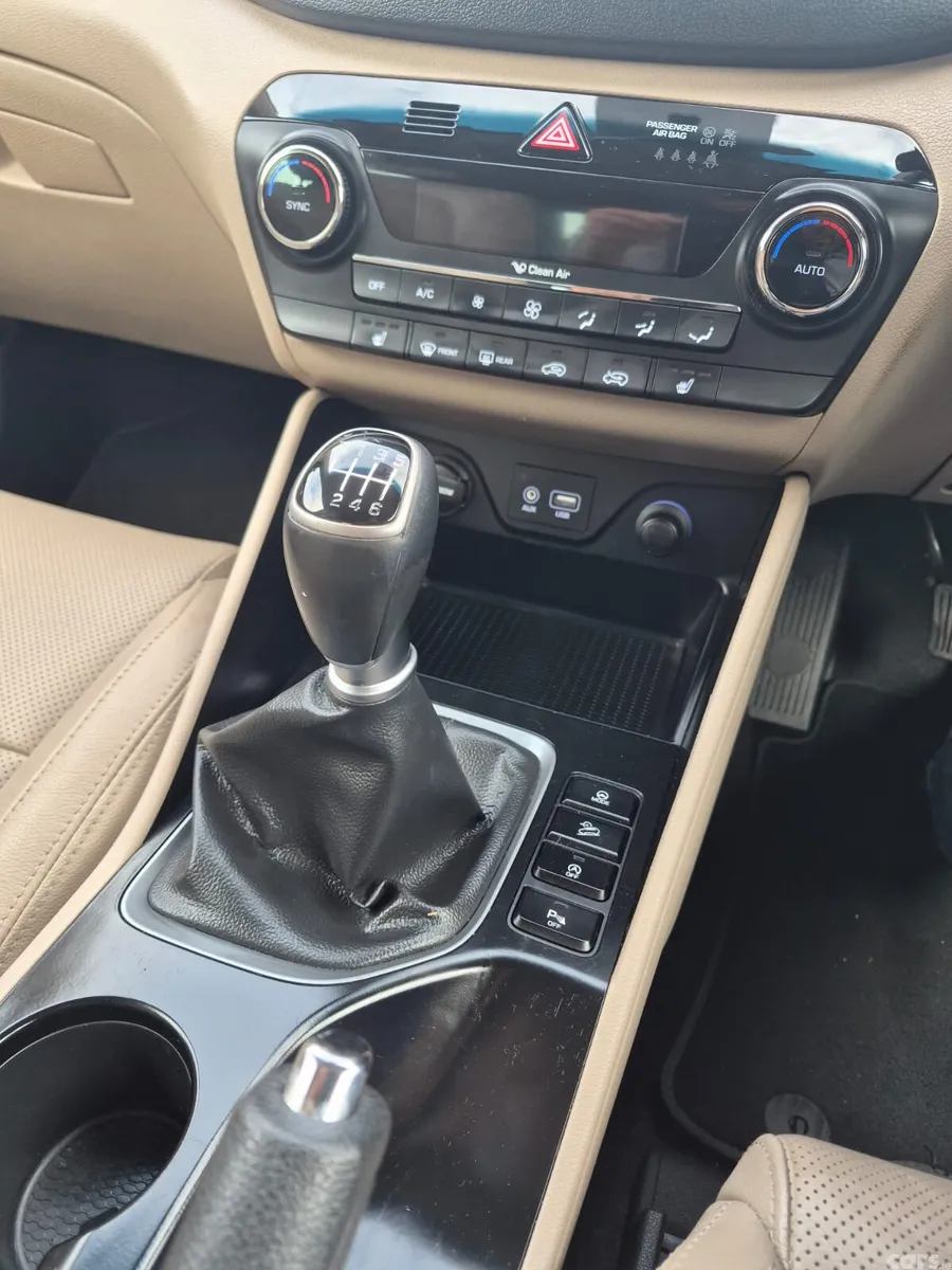 Hyundai Tucson SUV, Diesel, 2017, Grey