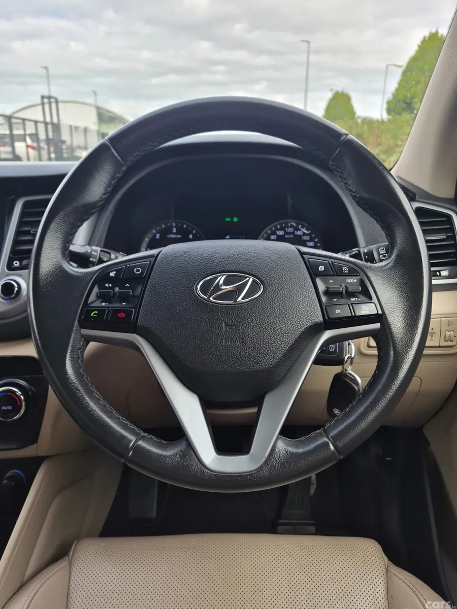 Hyundai Tucson SUV, Diesel, 2017, Grey