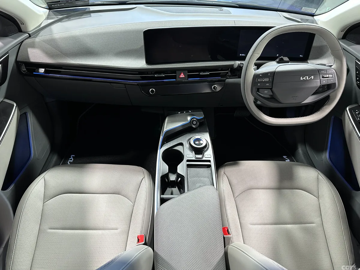 Kia EV6 MPV, Electric, 2026, Blue